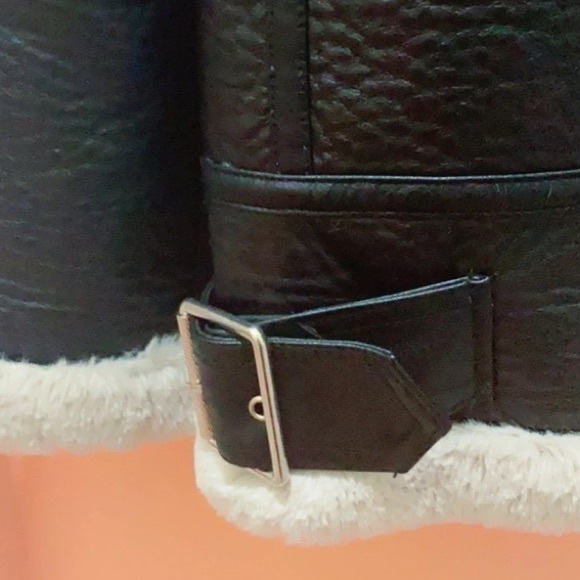 SOLD - Picture 7 of 8